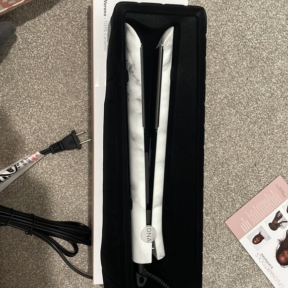 COPY - DNA Ceramic Flat Iron - Picture 2 of 3